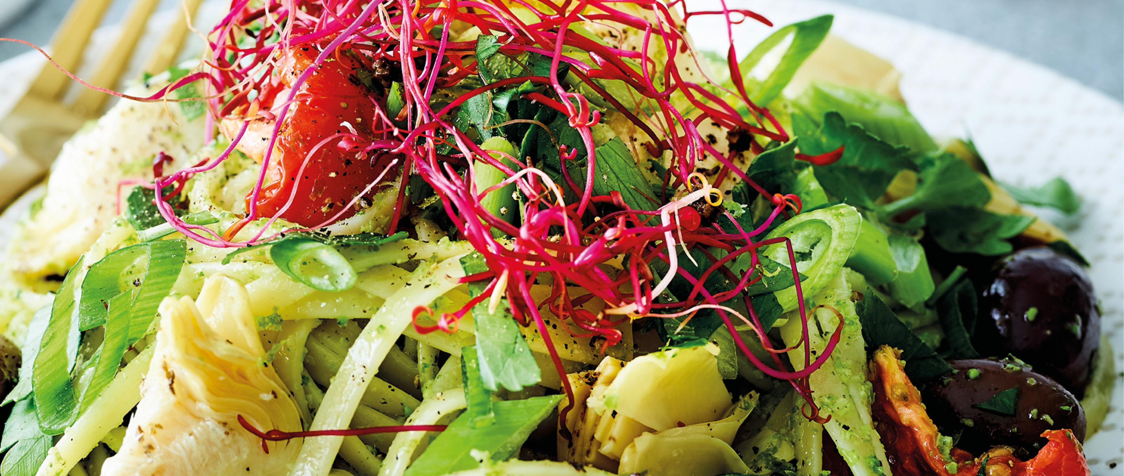 Linguine met pesto van broccoli en savooikool Alvo