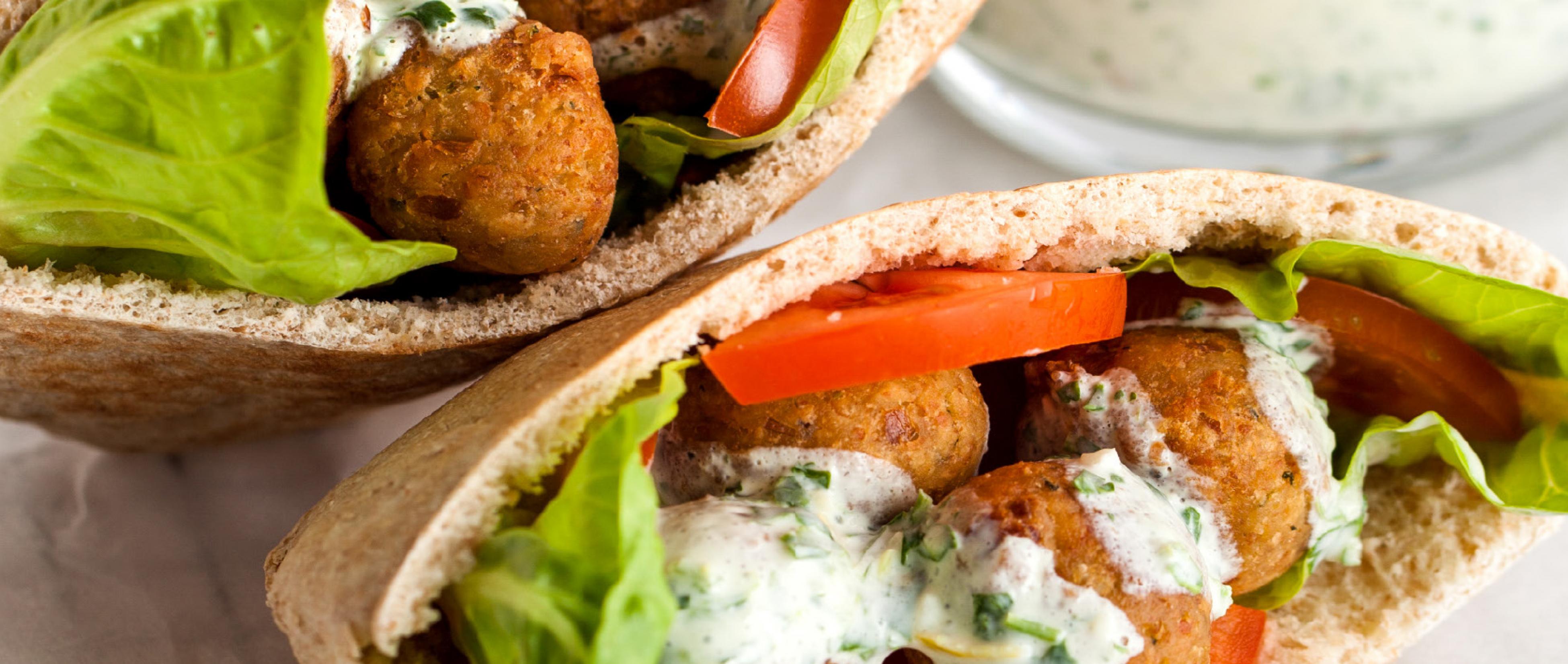 Wraps aux falafels et sauce au yaourt Alvo